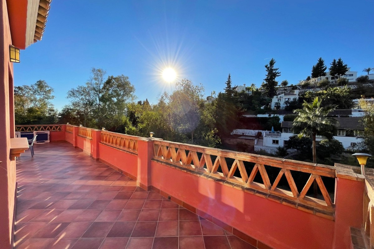 Qlistings - Simply Wonderful House in Mijas, Costa del Sol Property Thumbnail